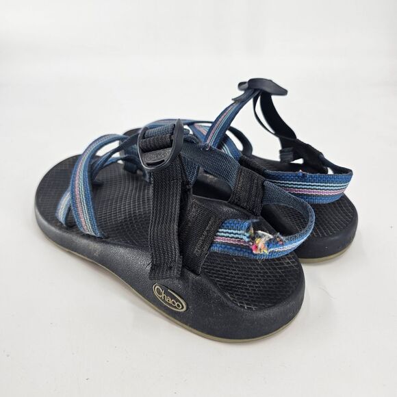 Chaco Blue Striped Sandals 8 Womens - Picture 2 of 6